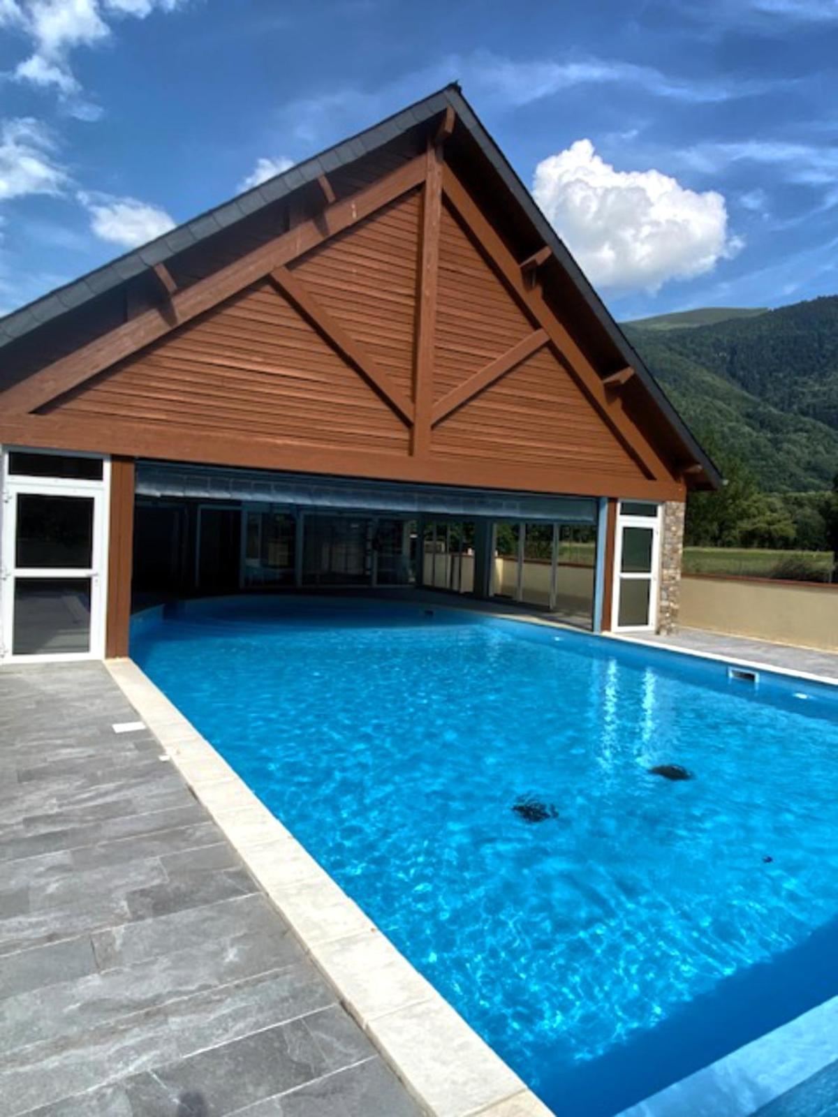 A 208 Pics D'Aran Apartamento Bagnères-de-Luchon Exterior foto